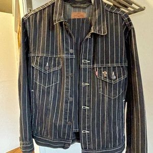 Supreme Levi’s Trucker Denim Jacket